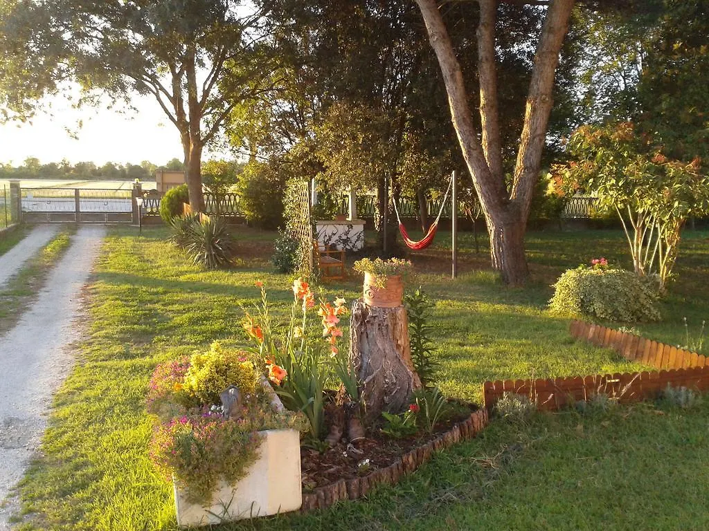 Farm stay Valle Rillo Agriturismo Villa Comacchio